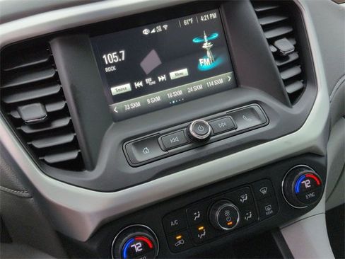 Used 2019 GMC Acadia SLE image 19