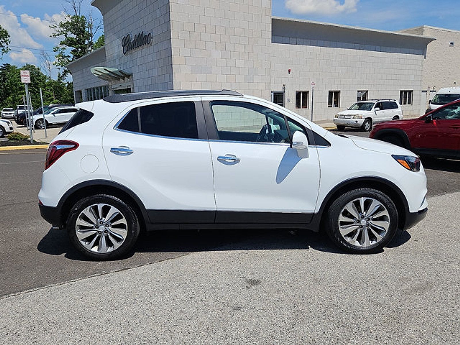 Used 2019 Buick Encore Preferred AWD/4WD image 9