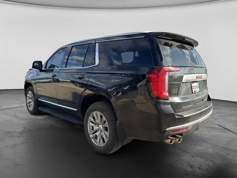 Used 2023 GMC Yukon Denali w/ LPO, Floor Liner Package AWD/4WD image 9