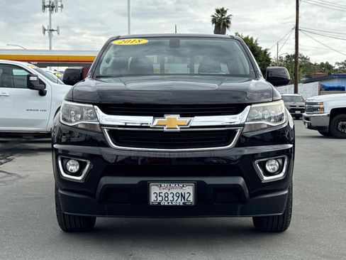 Used 2018 Chevrolet Colorado LT w/ LT Convenience Package image 2