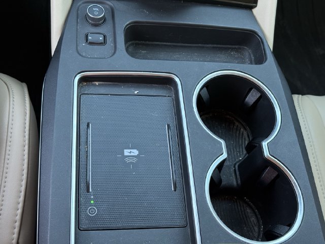 Used 2025 Acura MDX w/ Technology Package FWD image 19