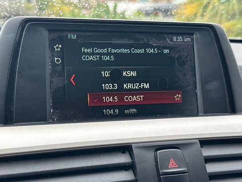 Used 2018 BMW 320i Sedan image 16