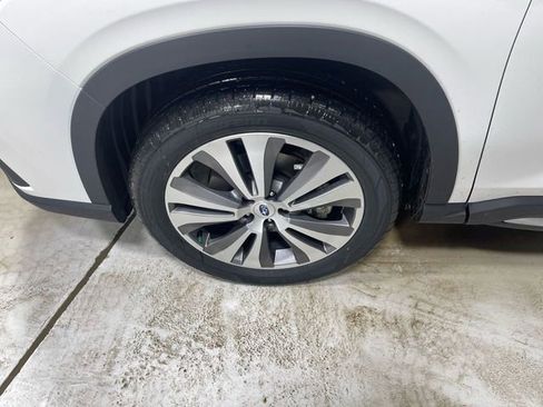 Used 2019 Subaru Ascent Touring w/ Popular Package #3 AWD/4WD image 10