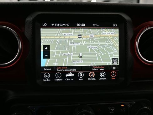 Used 2023 Jeep Gladiator Rubicon w/ LED Lighting Group AWD/4WD image 17
