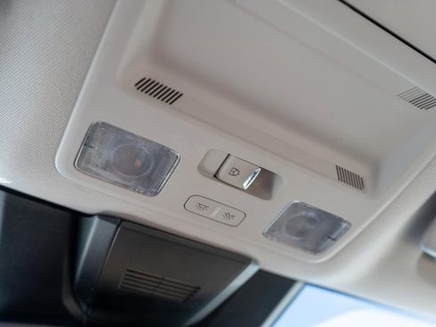 Used 2025 Ford Ranger Lariat w/ Advanced Towing Package image 35