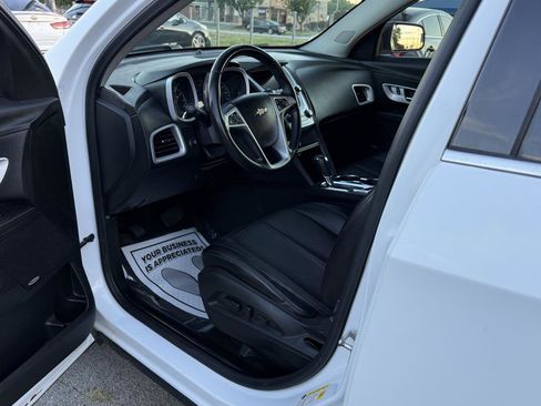 Used 2017 Chevrolet Equinox LT FWD image 7