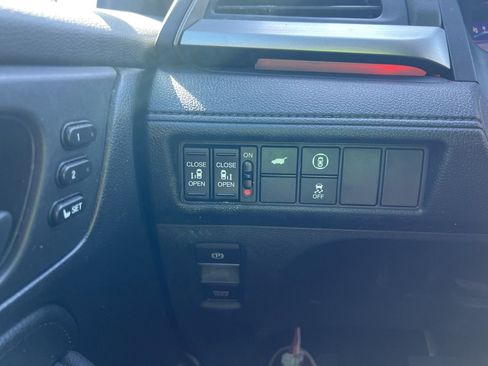 Used 2024 Honda Odyssey Sport image 28