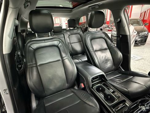 Used 2020 Lincoln Corsair Reserve w/ Equipment Group 201A image 21