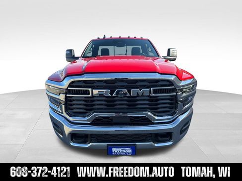 New 2026 RAM 2500 Tradesman AWD/4WD image 8