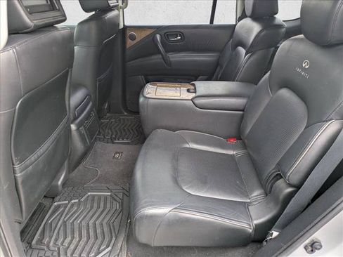 Used 2014 INFINITI QX80 4WD w/ Theater Package image 18
