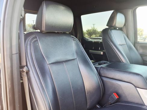 Certified 2022 Ford F250 Lariat AWD/4WD image 12