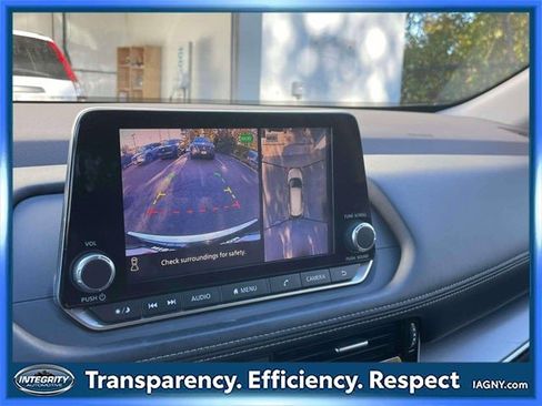 Certified 2021 Nissan Rogue SV image 28