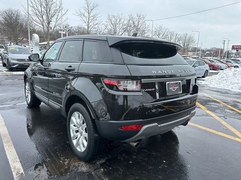 Used 2016 Land Rover Range Rover Evoque SE image 6