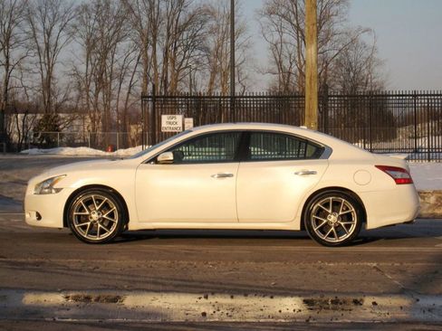 Used 2010 Nissan Maxima 3.5 SV w/ Sport Pkg image 6