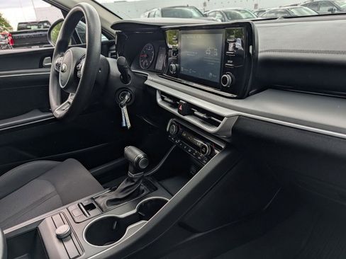 Used 2021 Kia K5 LX FWD image 20