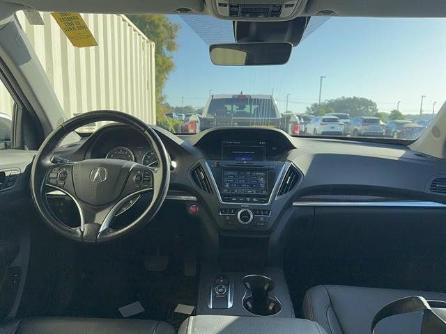 Used 2017 Acura MDX w/ Technology Package AWD/4WD image 3