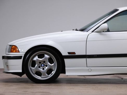 Used 1996 BMW M3 Coupe image 23