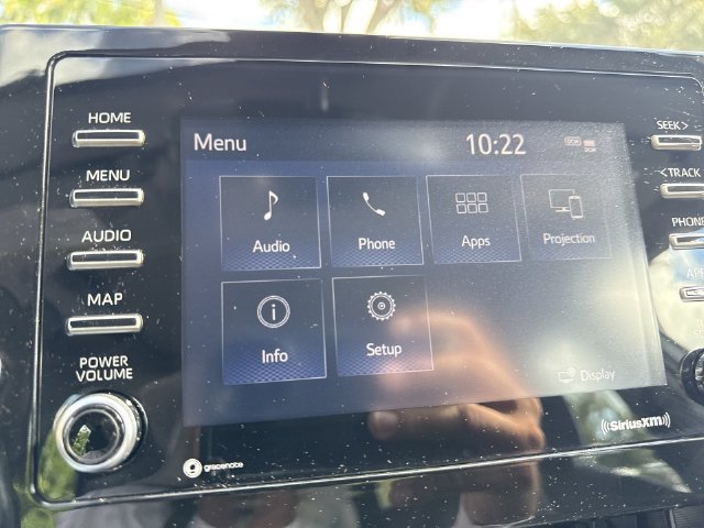 Used 2022 Toyota Camry SE w/ Convenience Package FWD image 18