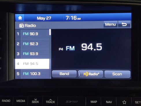 Used 2019 Hyundai Elantra Limited w/ Ultimate Package 02 FWD image 25