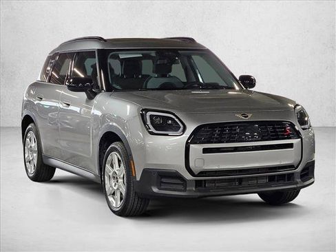 Certified 2025 MINI Cooper Countryman S image 3