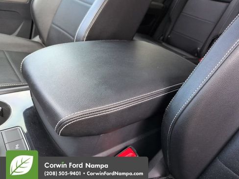 Used 2022 Volkswagen Atlas SEL AWD/4WD image 19