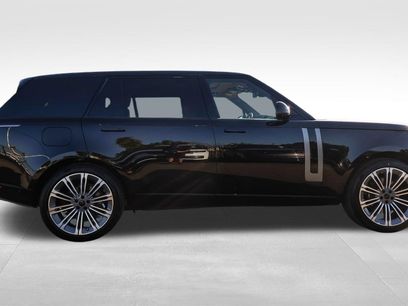 New 2026 Land Rover Range Rover Long Wheelbase SE