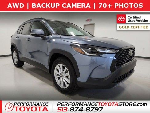 Certified 2024 Toyota Corolla Cross LE AWD/4WD image 1