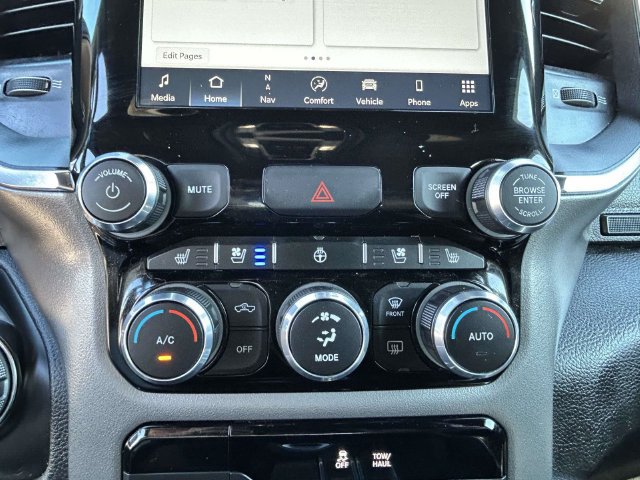 Used 2024 RAM 1500 Laramie RWD image 29