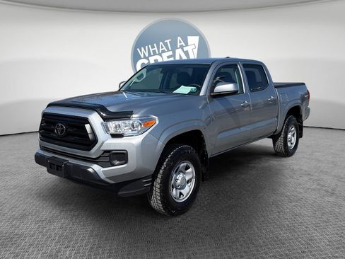 Used 2023 Toyota Tacoma SR image 8