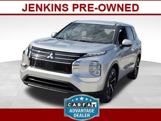 Used 2025 Mitsubishi Outlander ES FWD 360° Tour