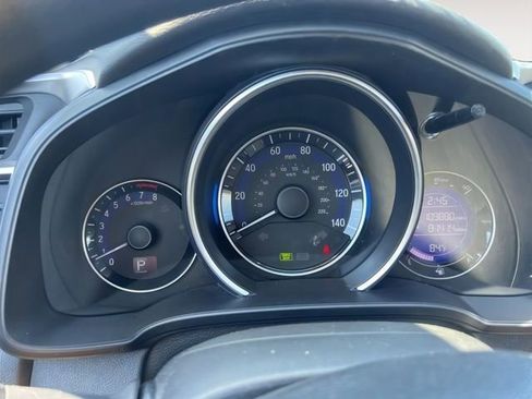 Used 2017 Honda Fit EX image 11