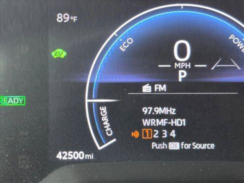 Used 2024 Toyota Corolla XLE FWD image 10