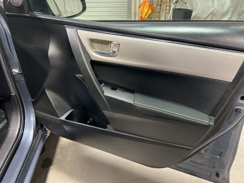 Used 2019 Toyota Corolla LE image 10