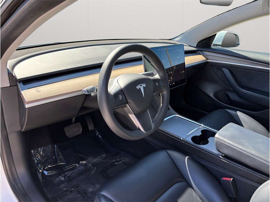 Used 2022 Tesla Model 3 RWD image 6