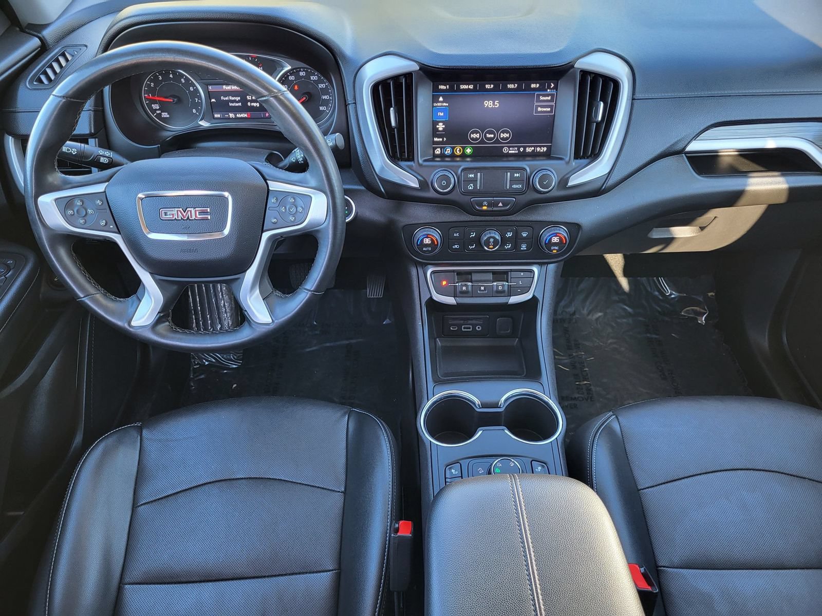 Used 2024 GMC Terrain SLT AWD/4WD image 26