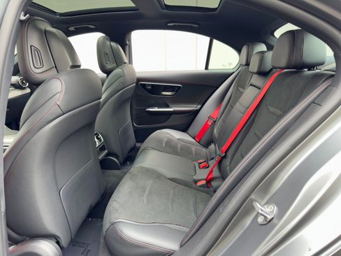 Used 2023 Mercedes-Benz C 43 AMG 4MATIC Sedan image 48