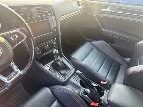 Used 2016 Volkswagen GTI SE FWD image 15