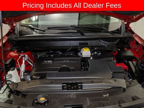 Used 2024 Nissan Pathfinder SL w/ SL Premium Package FWD image 23