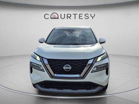Certified 2023 Nissan Rogue SV FWD image 10