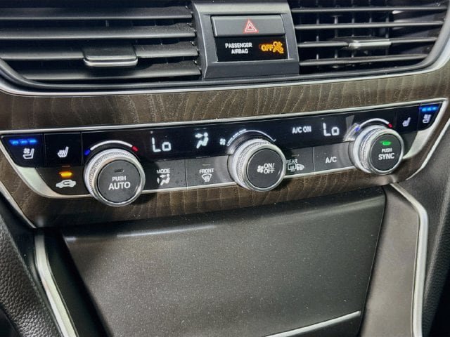 Used 2021 Honda Accord Touring image 16