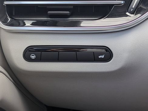 New 2027 INFINITI QX60 Luxe w/ Family Package FWD image 29