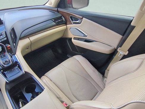 Certified 2024 Acura RDX SH-AWD w/ Advance Package image 16