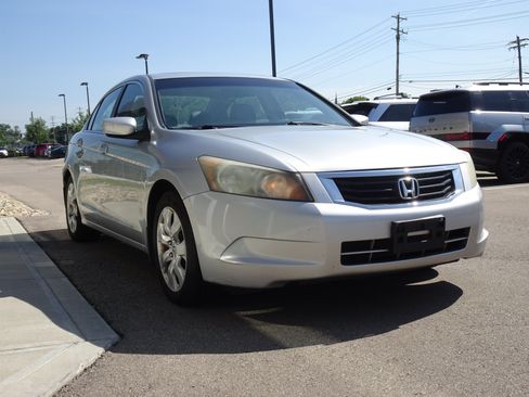 Used 2009 Honda Accord EX-L image 7