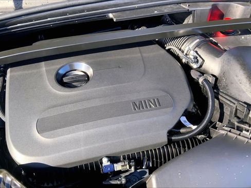 Used 2025 MINI Cooper Countryman S w/ Comfort Package Max image 31