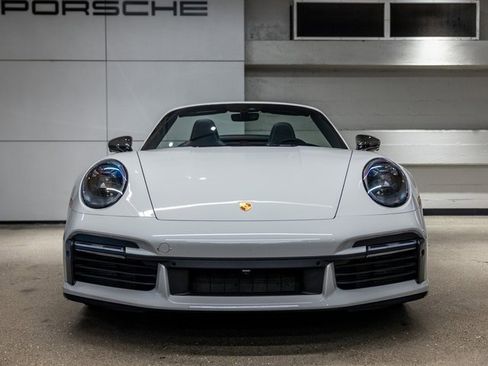 Used 2022 Porsche 911 Turbo S image 11