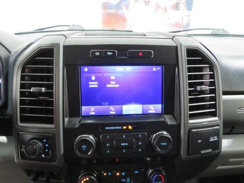 Used 2021 Ford F250 XL w/ STX Appearance Package image 21