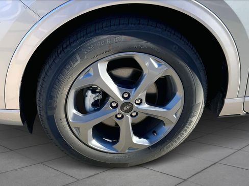 Used 2024 Ford Escape ST-Line image 10