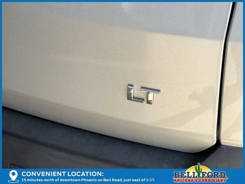 Used 2019 Chevrolet Traverse LT FWD image 9