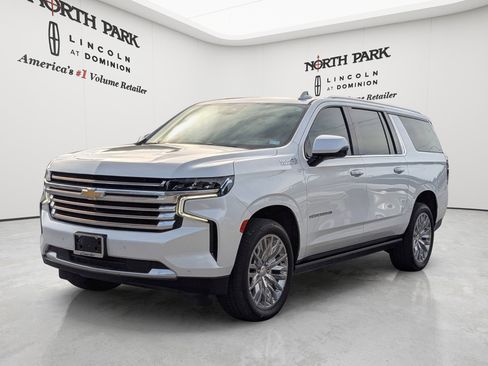 Used 2024 Chevrolet Suburban High Country w/ Max Trailering Package AWD/4WD image 1