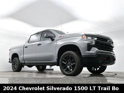 Used 2024 Chevrolet Silverado 1500 LT Trail Boss w/ Convenience Package II image 25